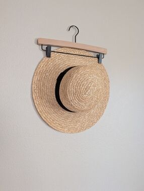 Gigi Pip Faye Short Straw Hat With Black Ribbon Band Size 59 Or M/L Like New